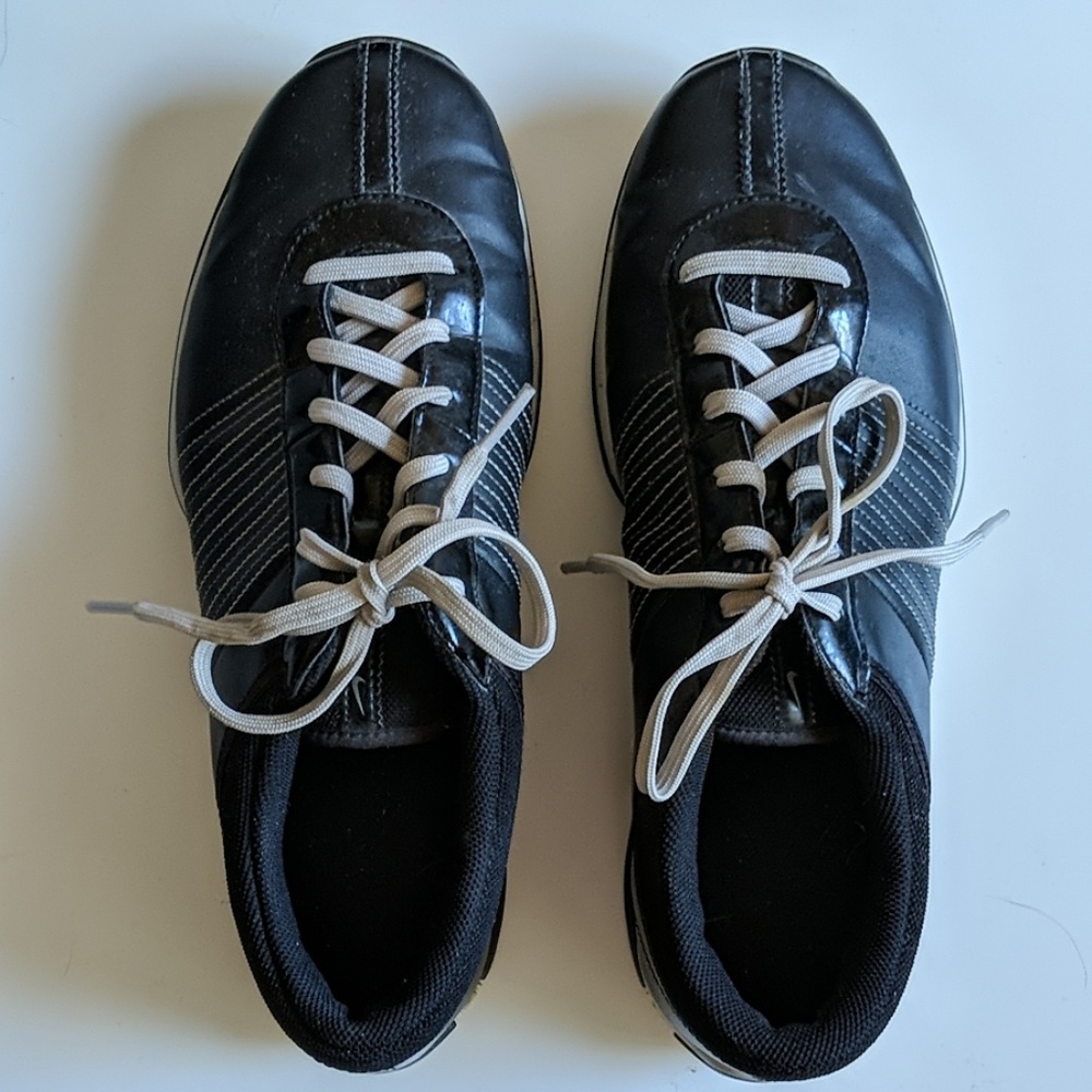Nike golf shoes